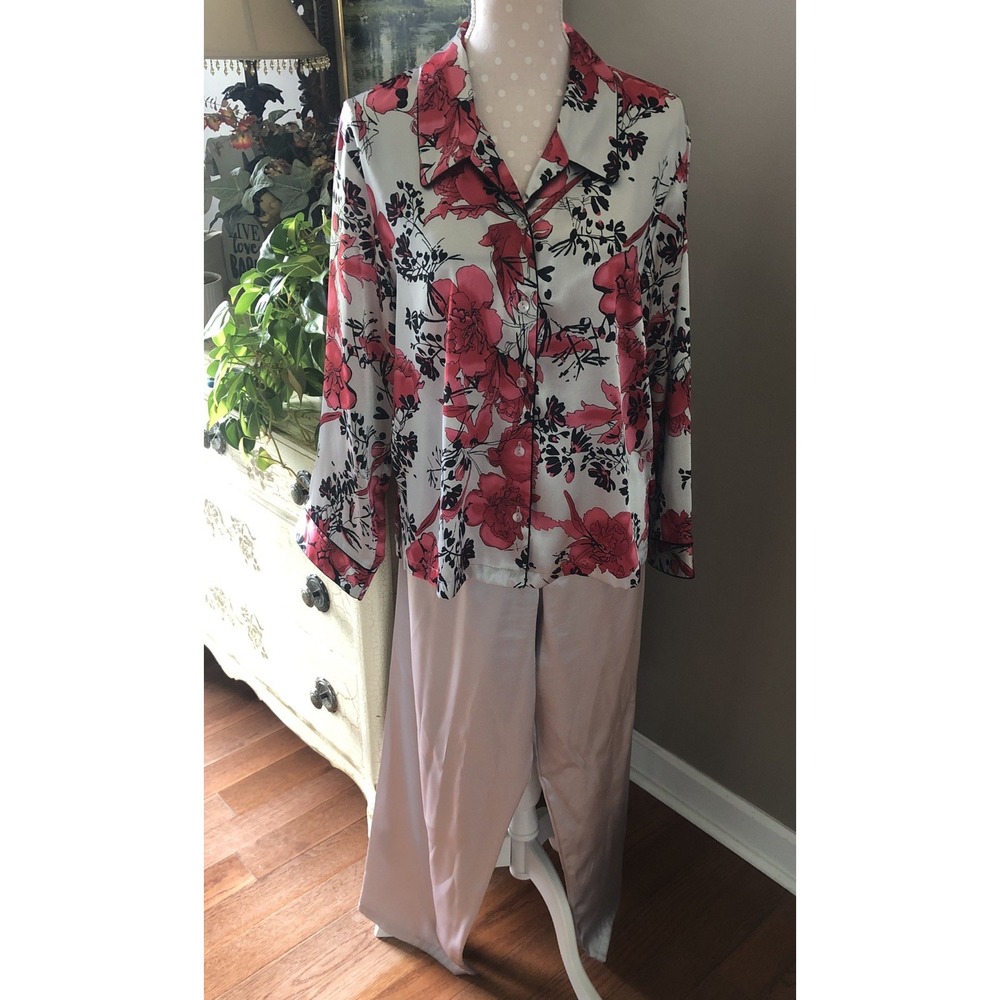 Satin Pajama Set 2 Piece Sleepwear Loungewear Silver Red Black Sensara Women's M